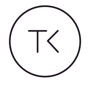 Tracie Kim logo