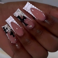 Nails&Lash Kouture logo